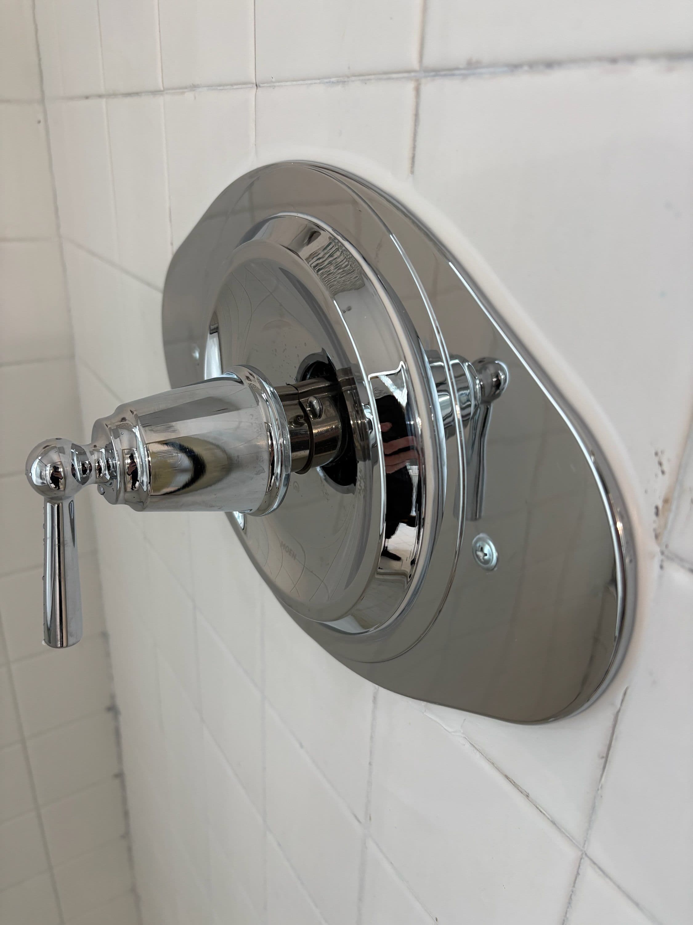 Project Upgrade to a Sleek Single Lever Shower Valve Conversion image